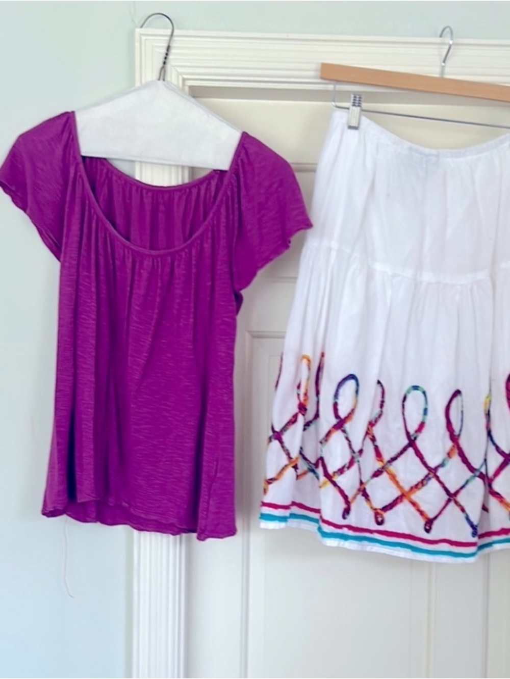 Raspberry Pink Short Sleeve Lightweight Top Size Medium No Tags